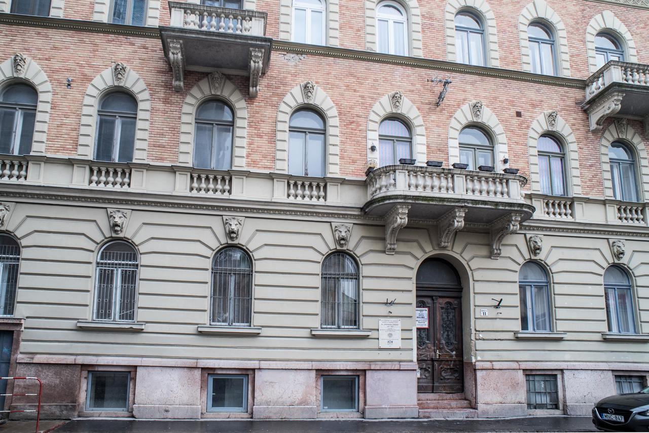 Fine Trees Apartment Будапеща Екстериор снимка