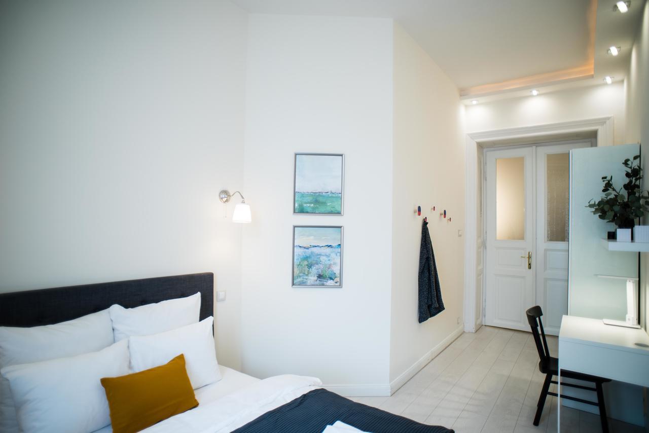 Fine Trees Apartment Будапеща Екстериор снимка